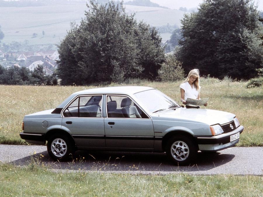  Opel Ascona 4-Door 1981 года  (фото 18 из 18)